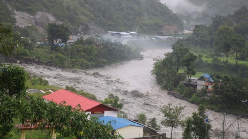 बढीपहिरोबाट देशभर ११ को मृत्यु, २५ जना बेपत्ता