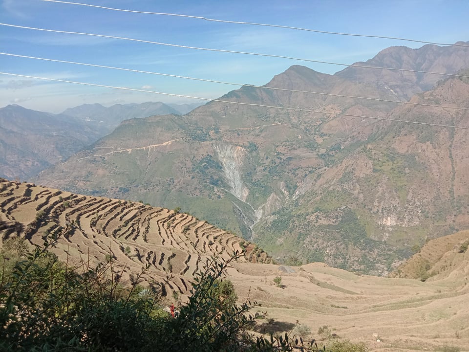 थलारामा सुख्खा खडेरीले तुलबालीमा भएको क्षतिको सूचना संकलन गरिदै